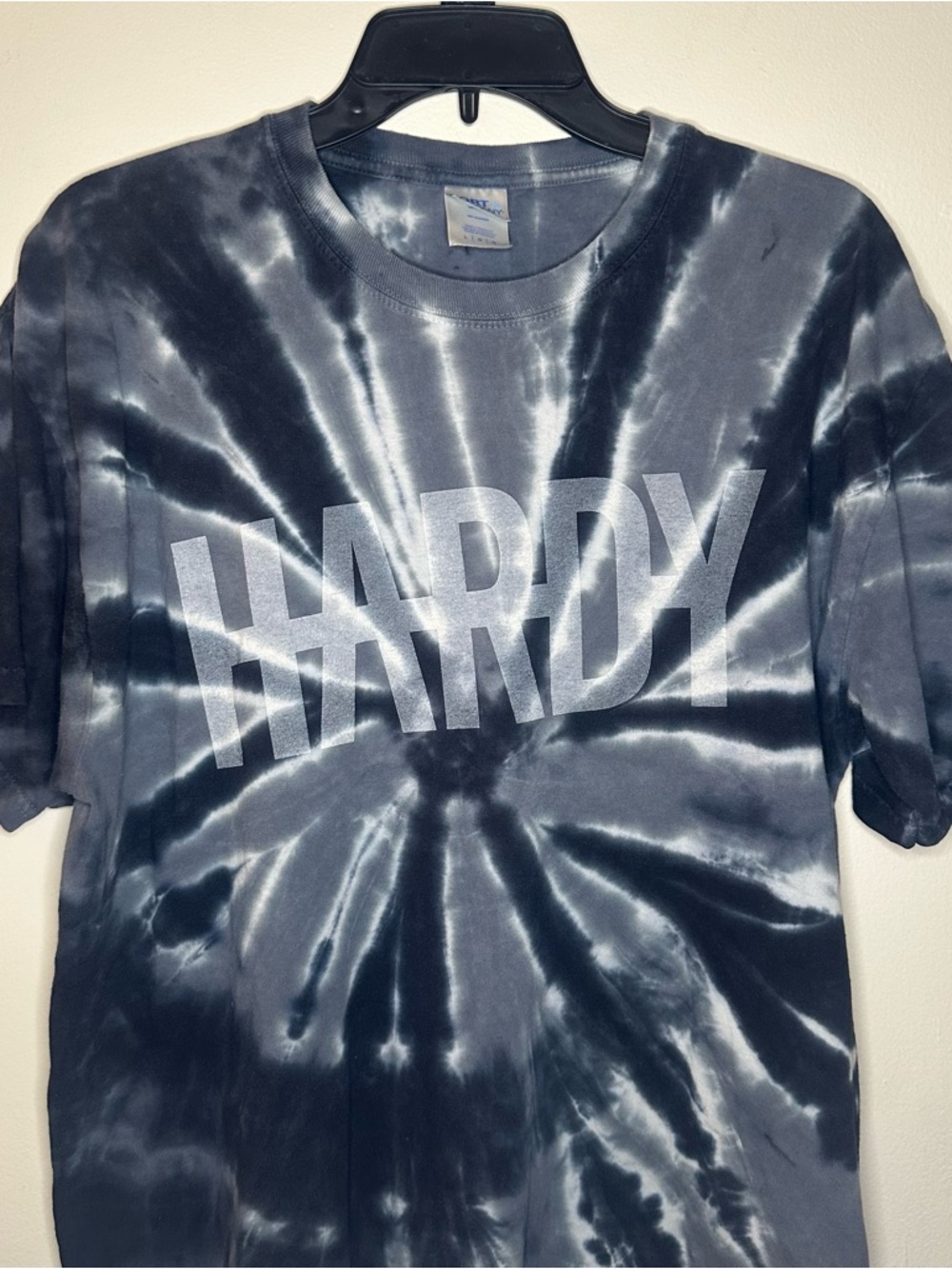 HARDY Country Concert Graphic Tee Unisex L Black/White Tie-Dye Port & Company